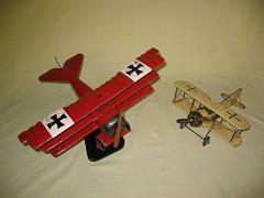 flugzeugmodelle_small_3_3.jpg (10699 Byte)
